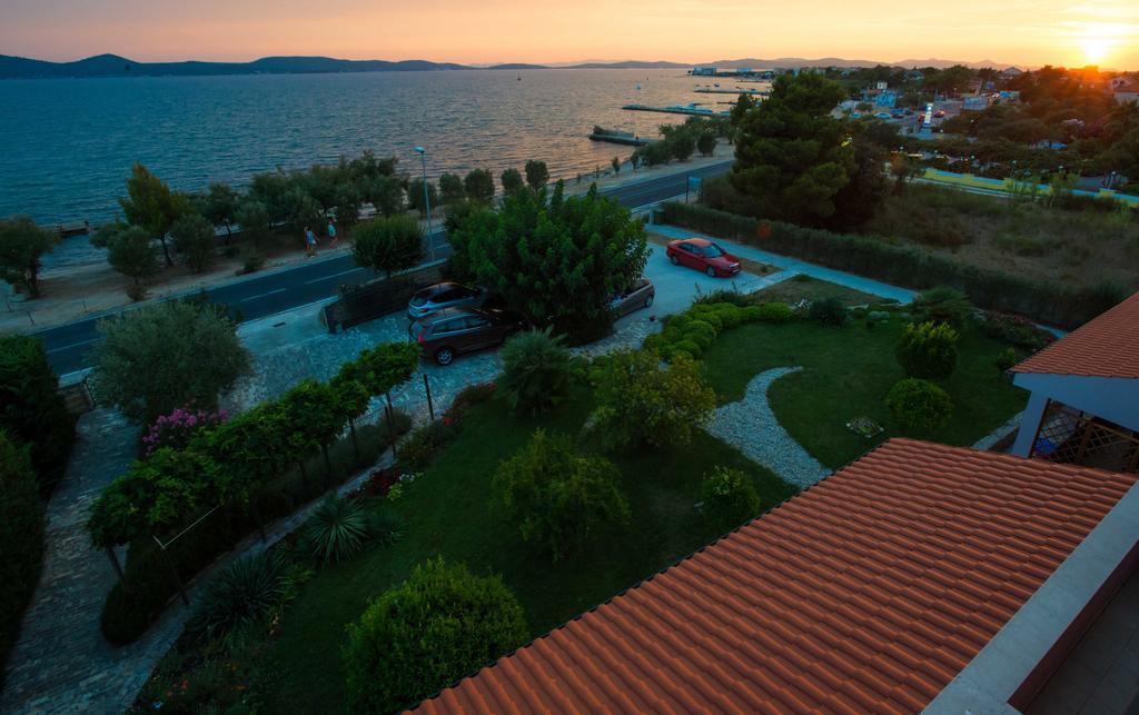 Villa Amalija Sukošan Szoba fotó